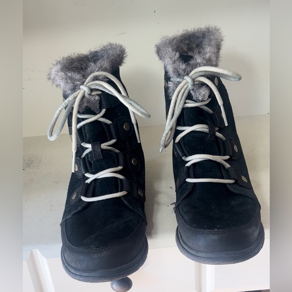 Sorel Women’s Explorer Joan Suede Waterproof Ankle Boots Size 9 - Picture 4 of 10
